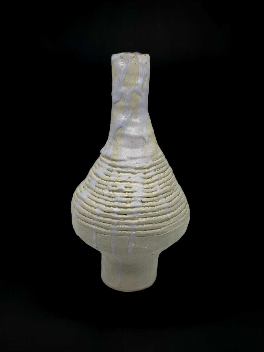 Vase by Rumiko "Rumi"  Tsuda Estate, Image 4.