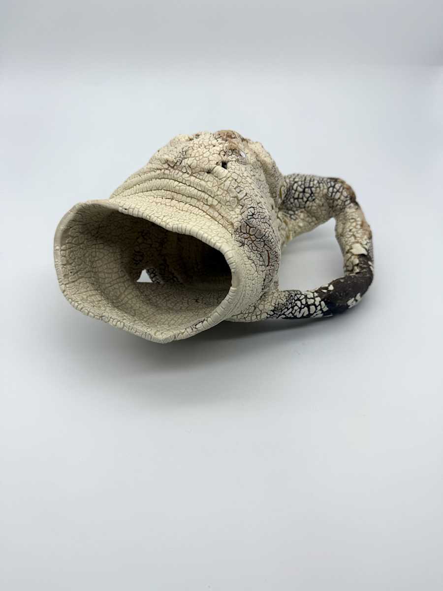 Vase by Rumiko "Rumi"  Tsuda Estate, Image 2.