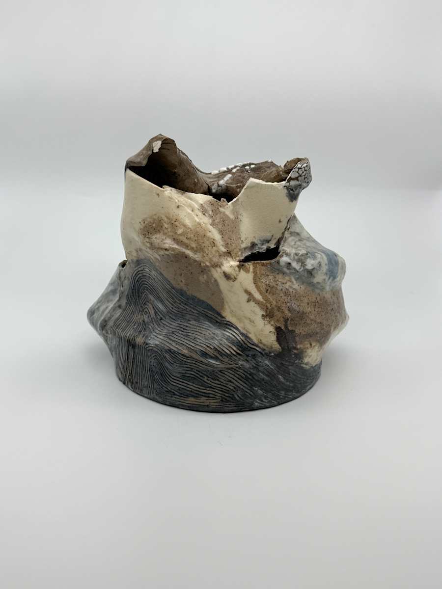Vase with Wave Element by Rumiko "Rumi"  Tsuda Estate, Image 2.