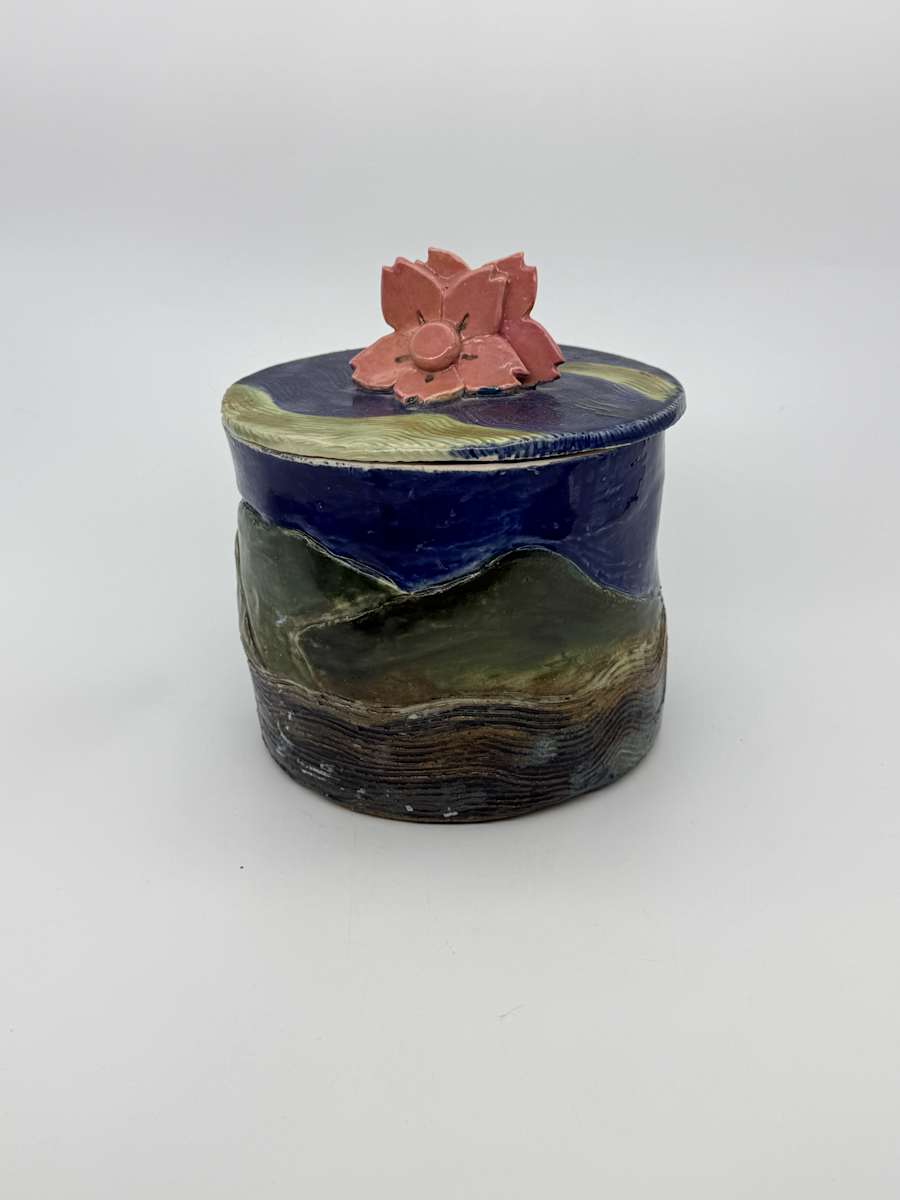 Vessel with Floral Lid by Rumiko "Rumi"  Tsuda Estate, Image 3.