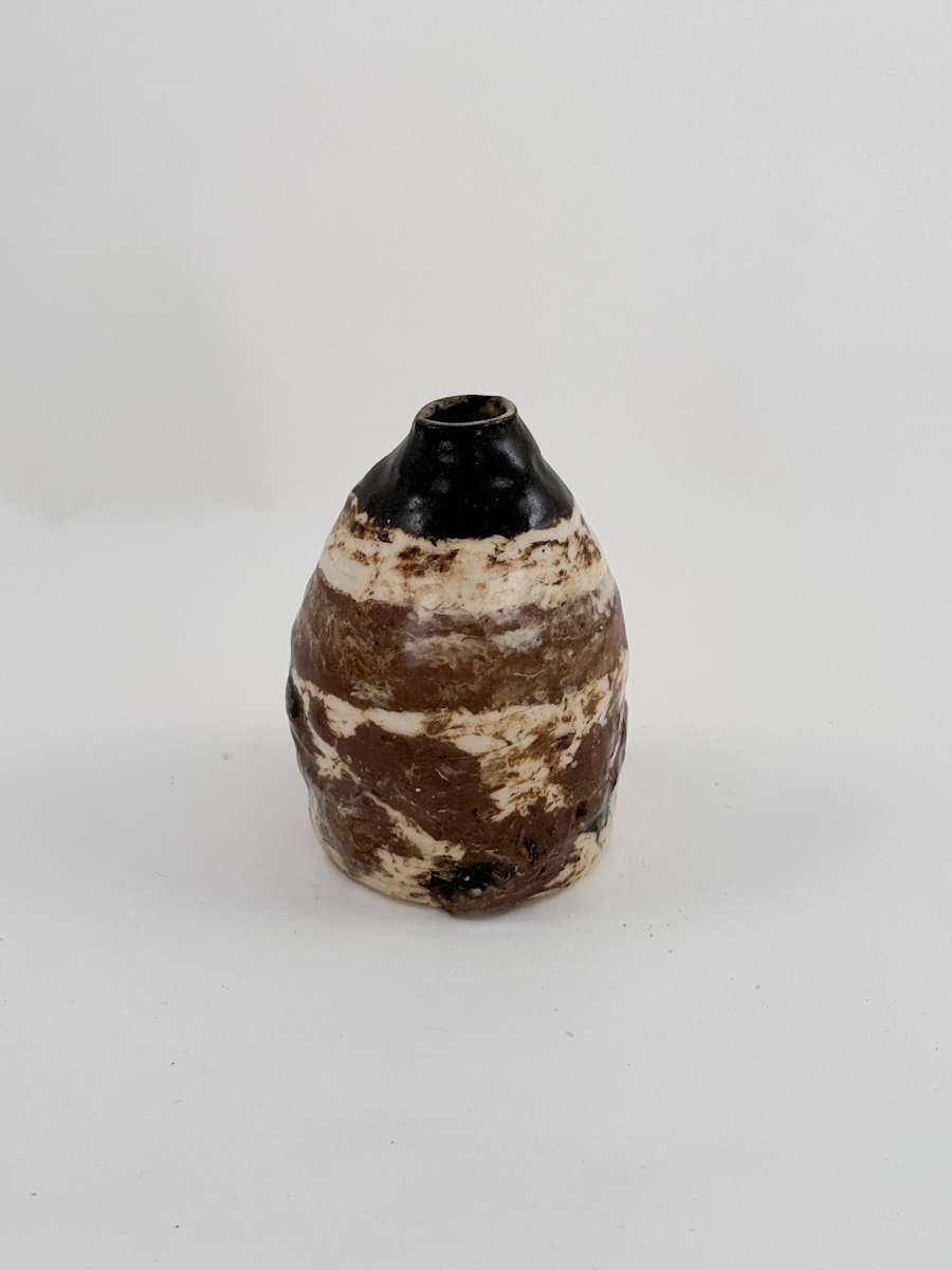 Vase by Rumiko "Rumi"  Tsuda Estate, Image 3.