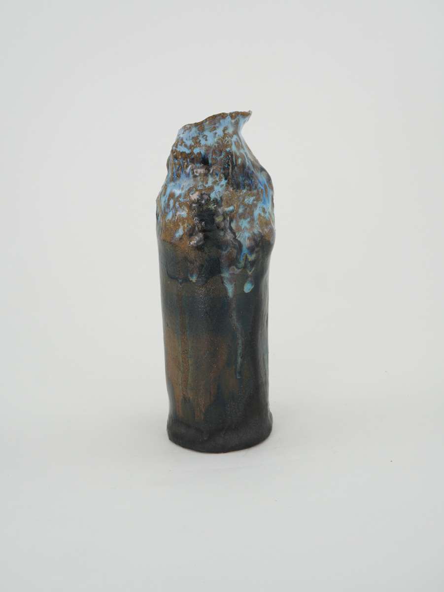 Vase by Rumiko "Rumi"  Tsuda Estate, Image 3.