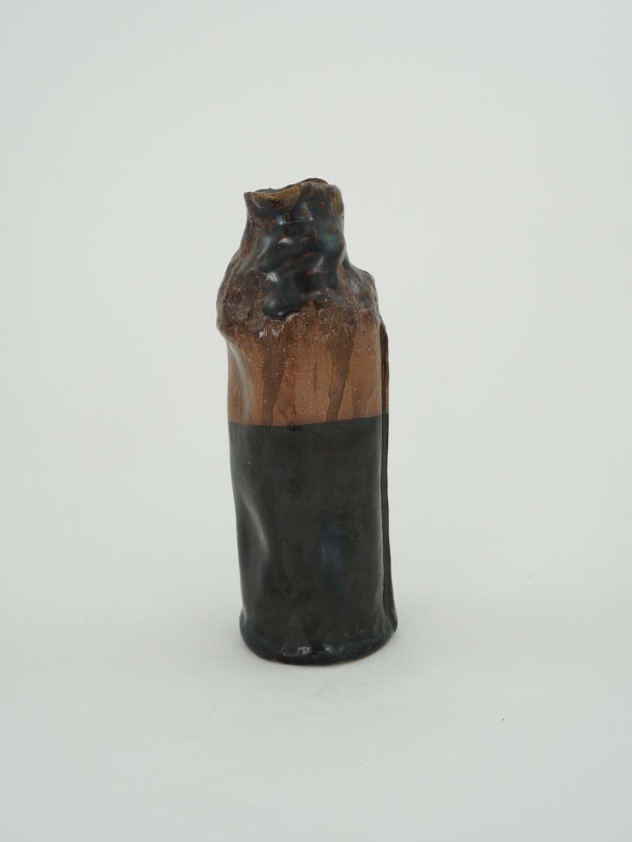 Vase by Rumiko "Rumi"  Tsuda Estate, Image 4.