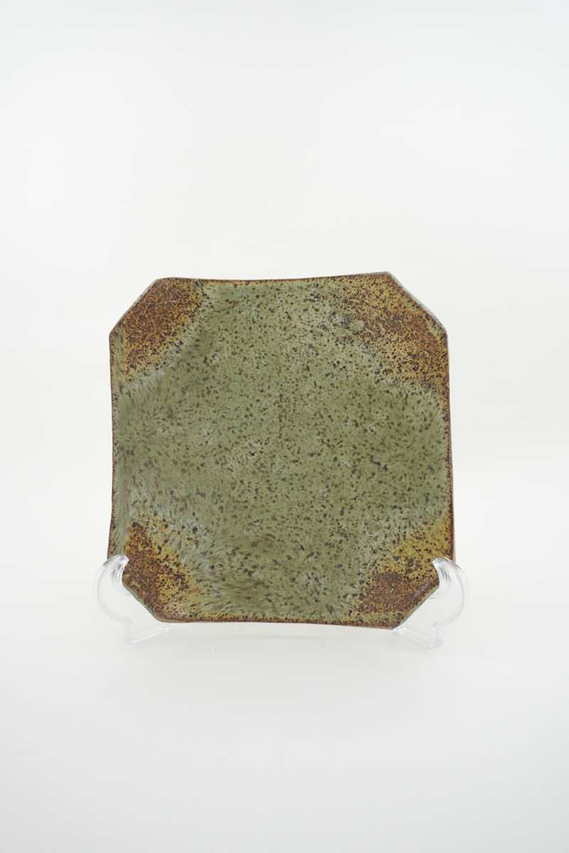 Small Plate 4305-1 by Rumiko "Rumi"  Tsuda Estate, Image 2.