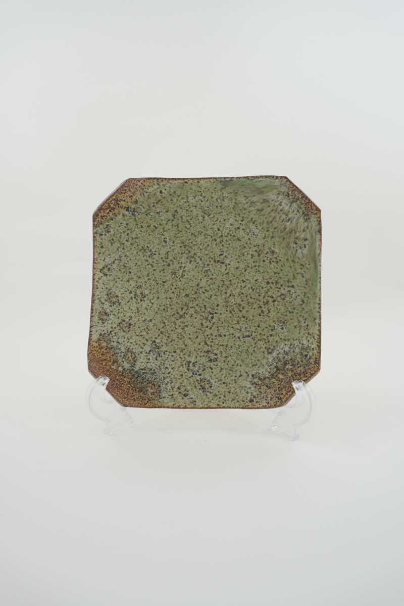 Small Plate 4305-3 by Rumiko "Rumi"  Tsuda Estate, Image 2.