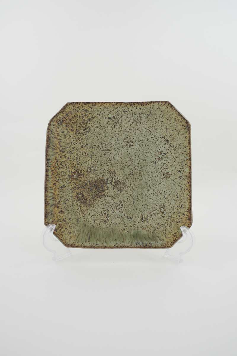 Small Plate 4305-4 by Rumiko "Rumi"  Tsuda Estate, Image 2.