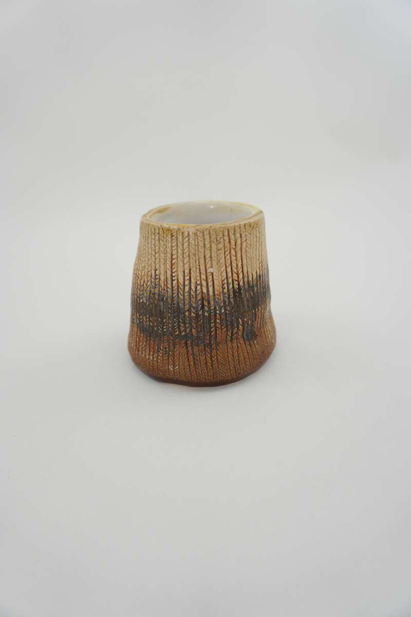 Cup by Rumiko "Rumi"  Tsuda Estate, Image 2.