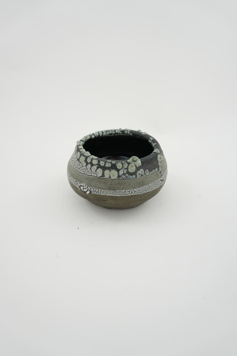 Bowl by Rumiko "Rumi"  Tsuda Estate, Image 2.