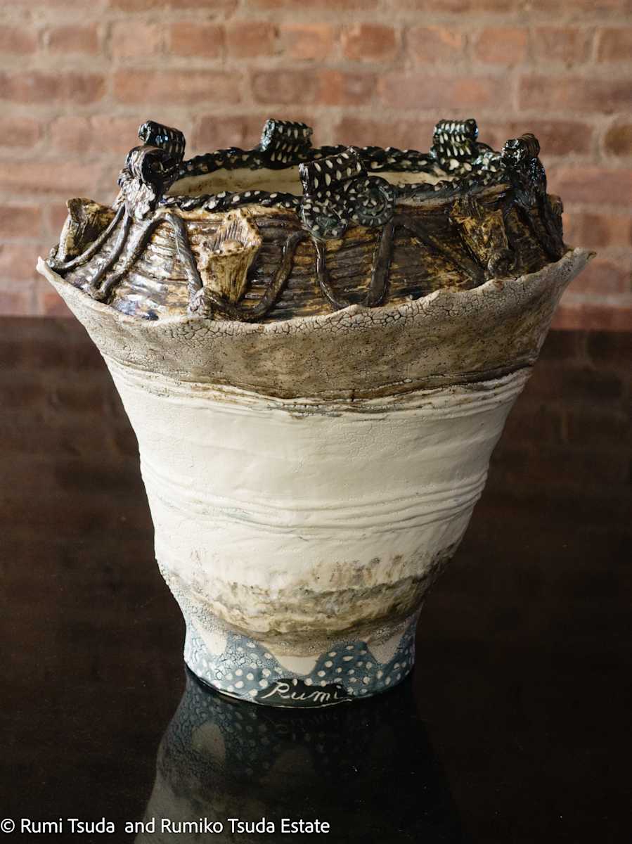 Play With Jomon, Vase, #17-53 by Rumi Tsuda 