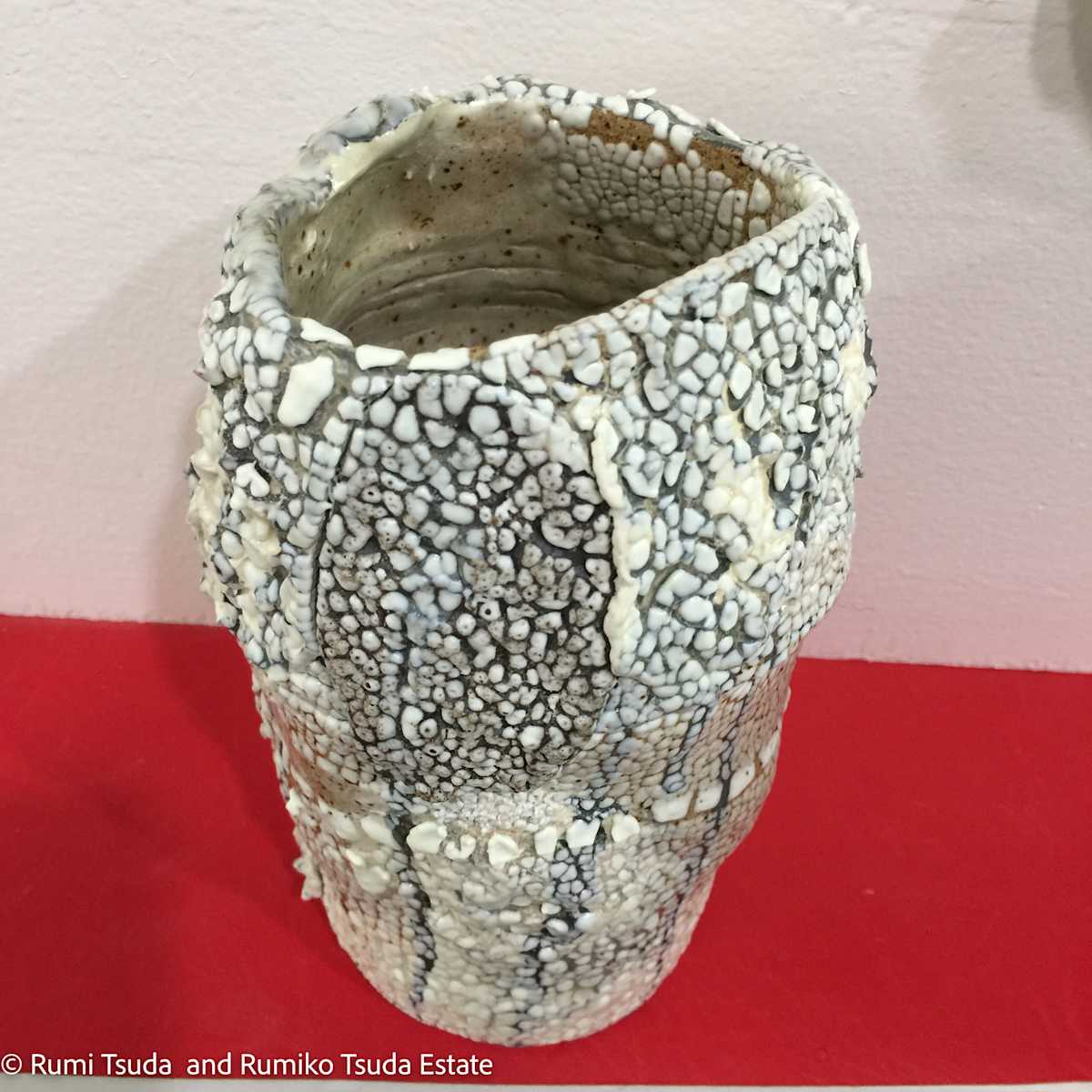 Snow On The Rock, Vase #17-97 by Rumi Tsuda 