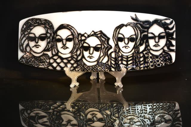 Shady Ladies by LORI Schinelli 