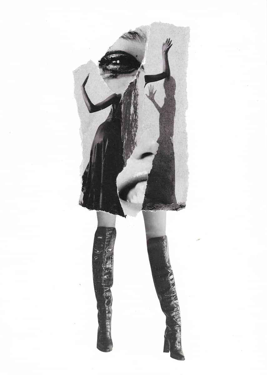 The shadows in my closet by Sandra Gea 