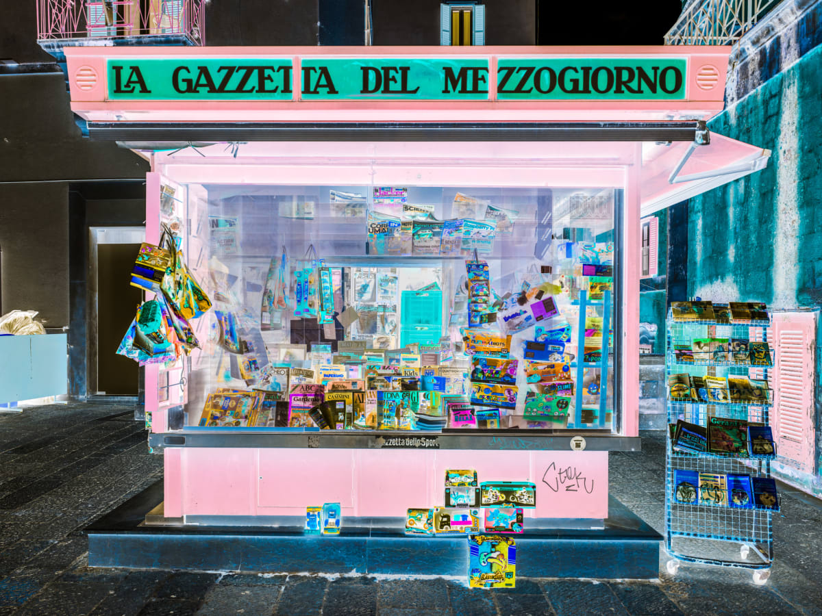 Inverted Realities - La Gazzetta Del Mezzogiorno by Peter Mendelson 