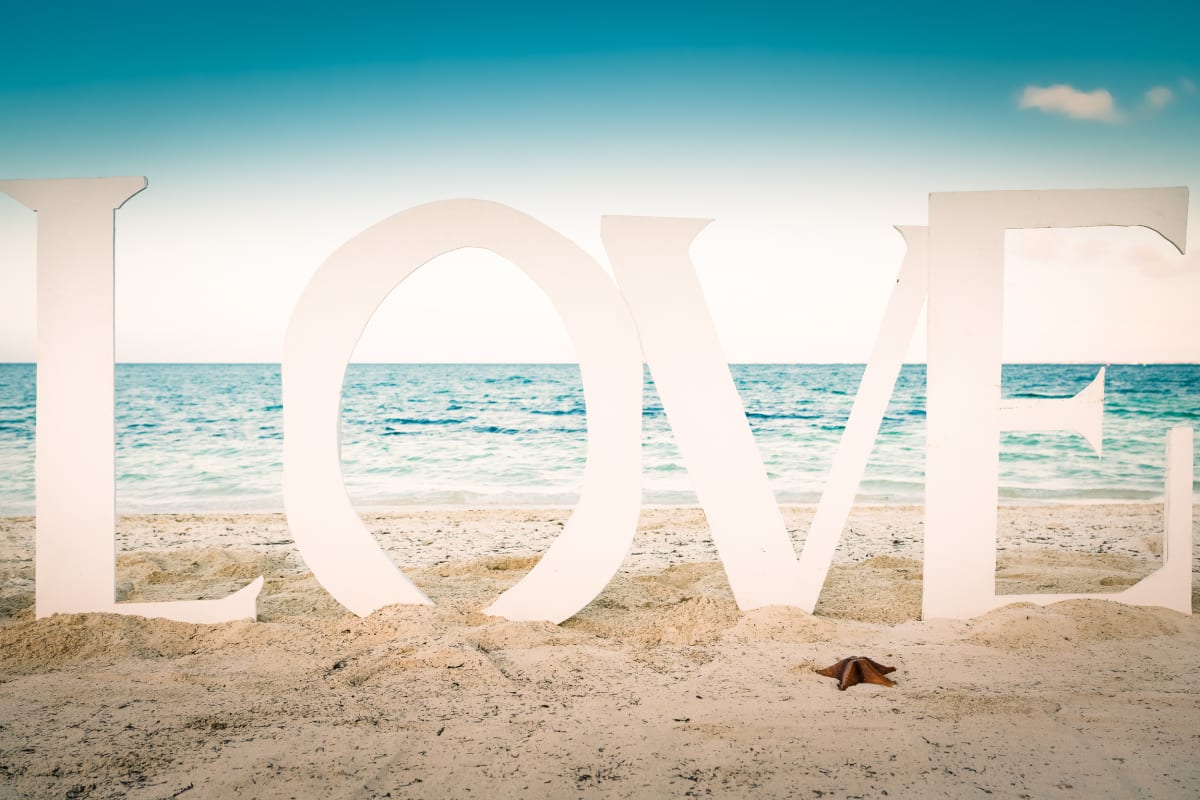LOVE by Peter Mendelson, Image 1.