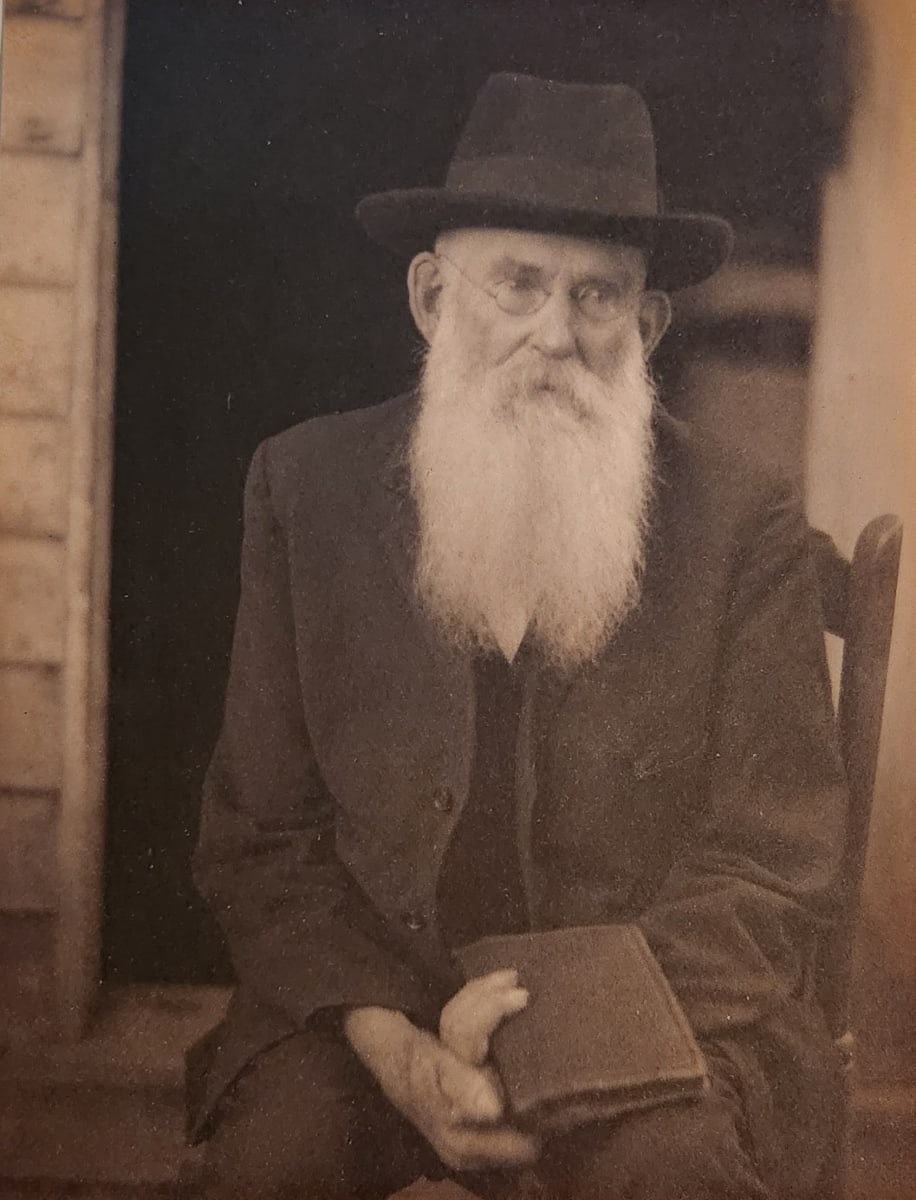 Mennonite man by Doris Ulmann 