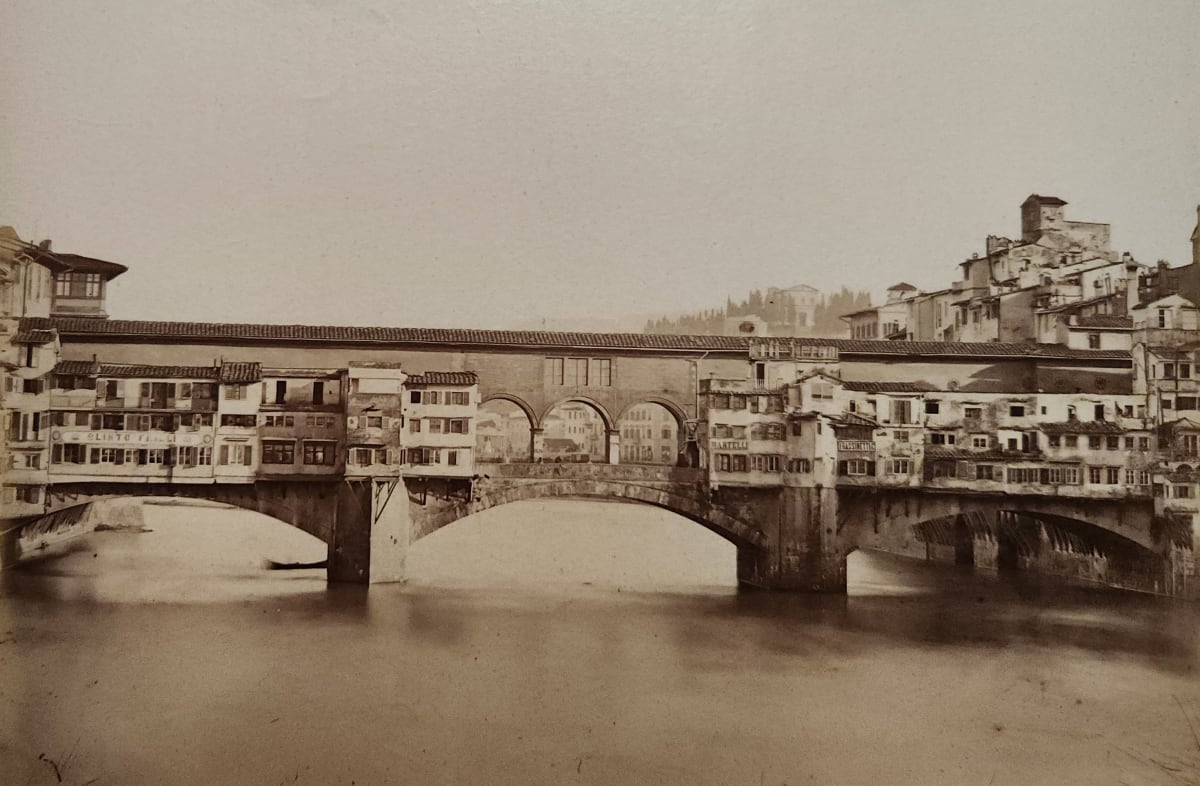 Ponte Vecchio, Florence, Italy 