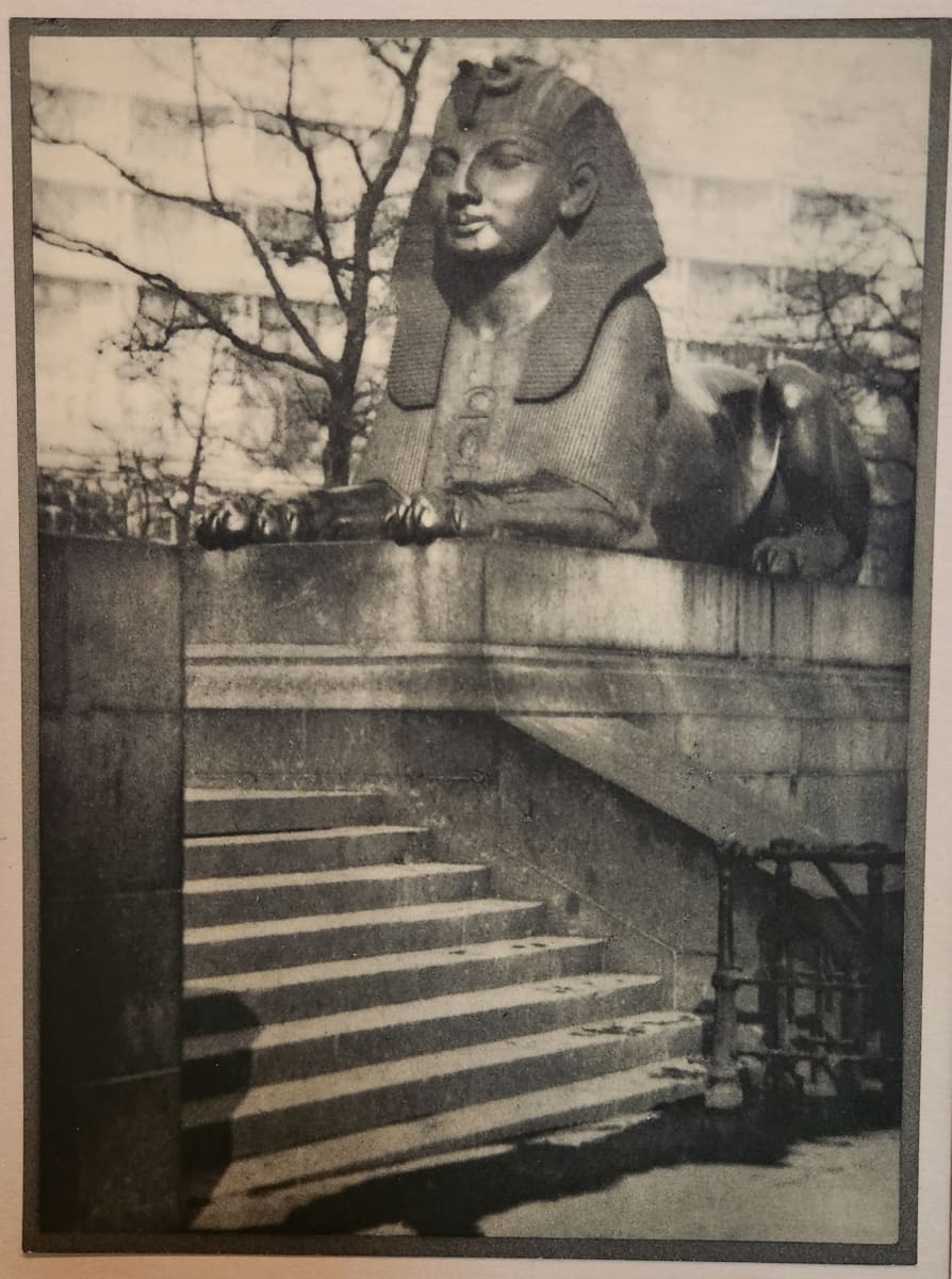 The Embankment, London by Alvin Langdon Coburn 
