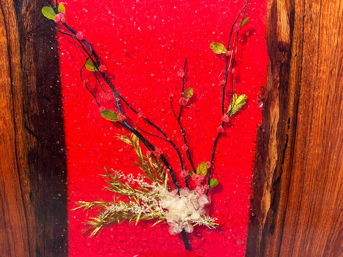 Soft Flame, Soft Flower by Martin Halpin (Mandara)  Image: 2025-05-TH-SLR02-RDW-30x35-3.3kg-00060-Soft Flame, Soft Flower