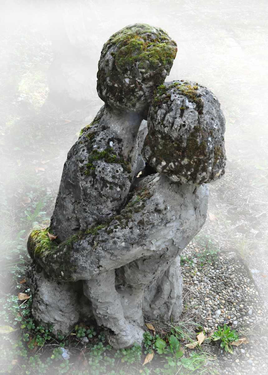 l'Embrace by Richard Lyons  Image: l'Embrace