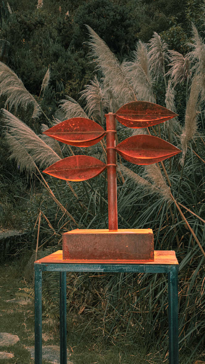 FILOTAXIS METÁLICA by Daniel Alberto Criales Zarate 