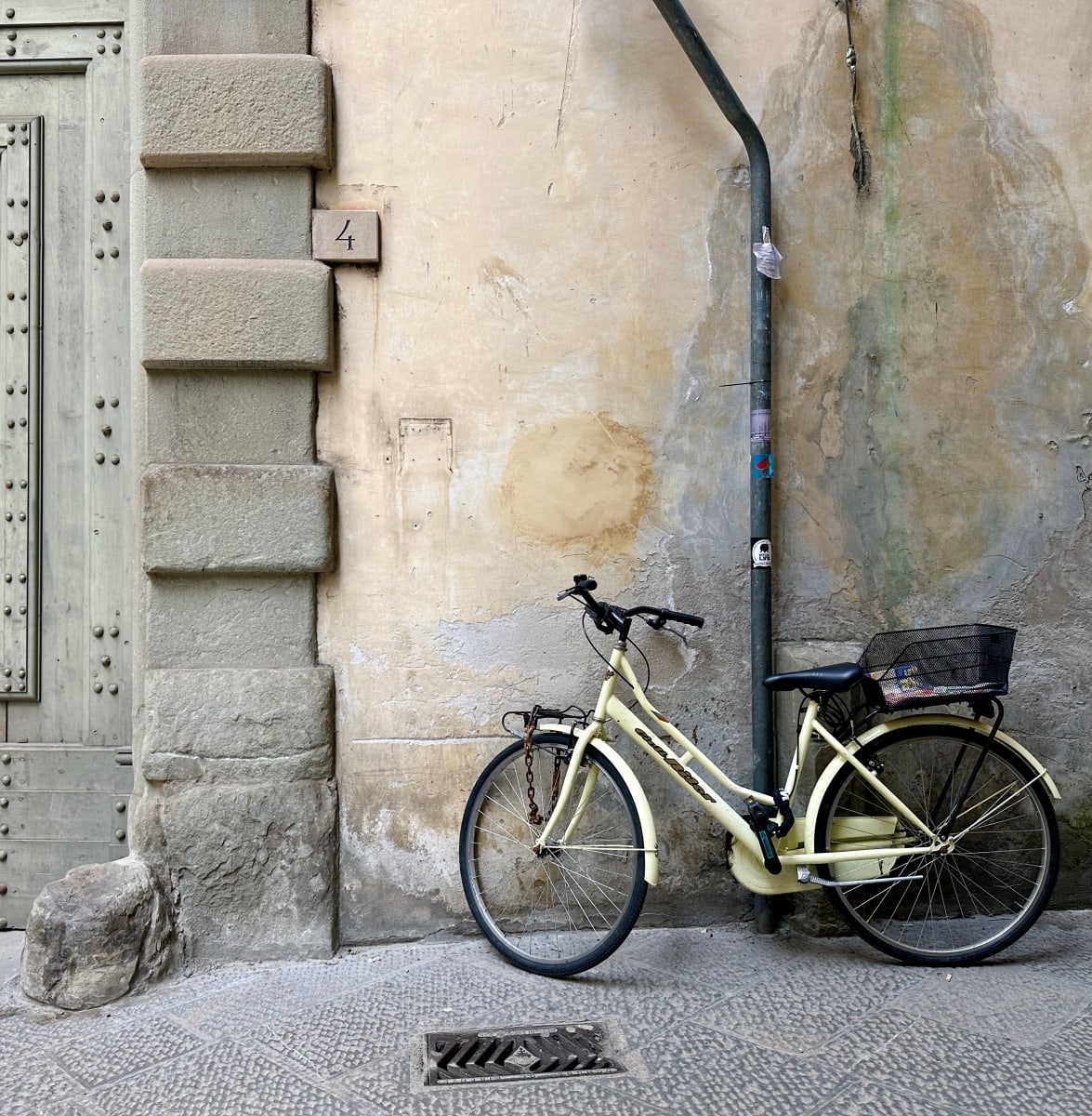 Cicli by Louise O  Image: Firenze 