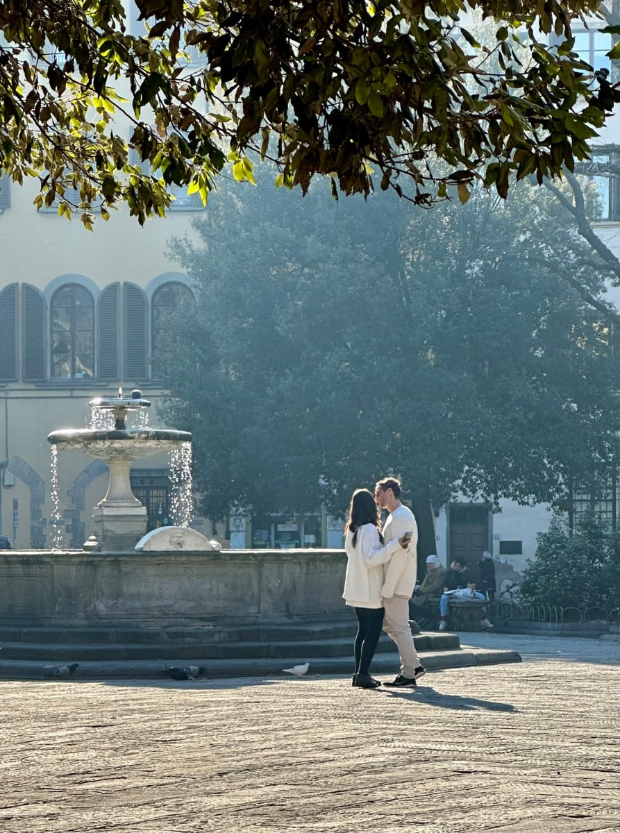 Afternoon Light by Louise O  Image: Piazza Santo Spirito
Oltrarno