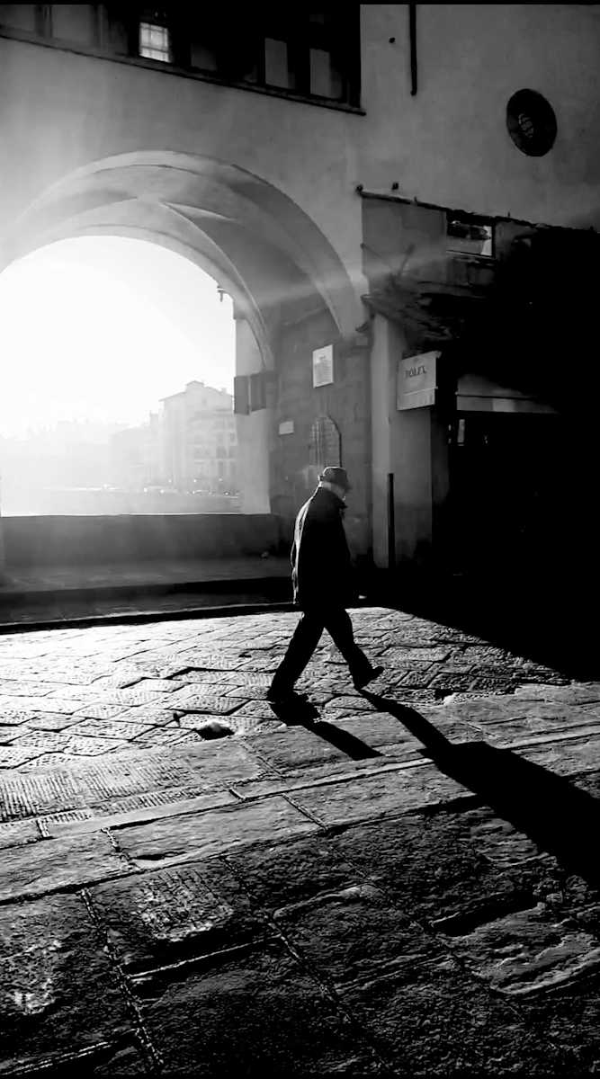 Mornings Warm by Louise O  Image: Ponte Vecchio 
Firenze 