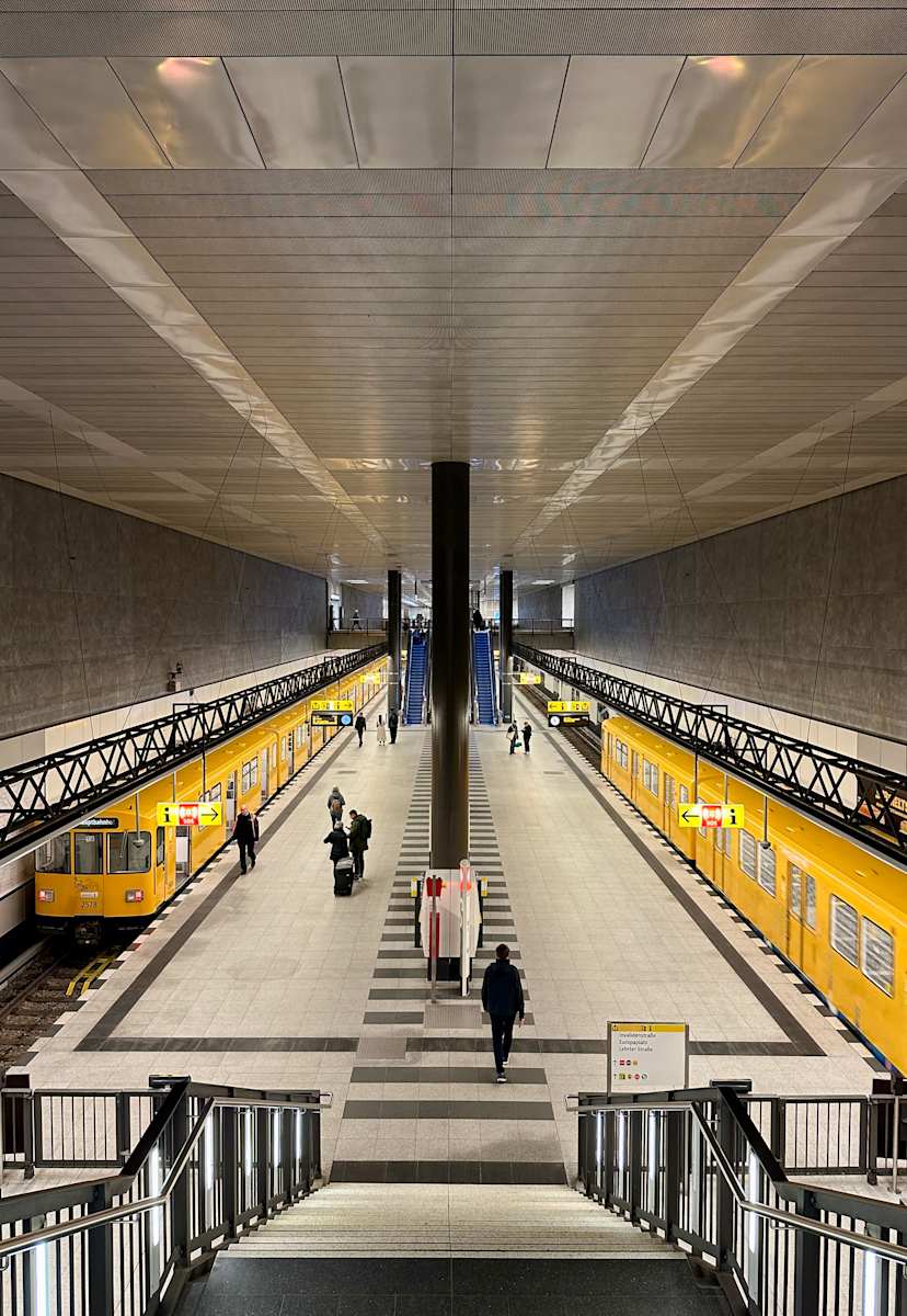 Station by Louise O  Image: Berlin 