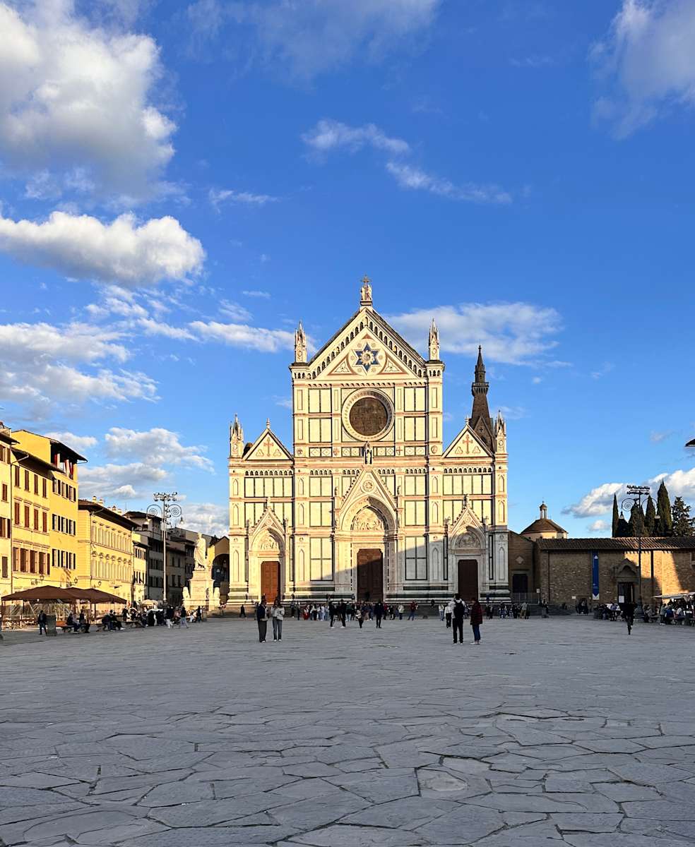 Light Zone by Louise O  Image: Santa Croce
Firenze