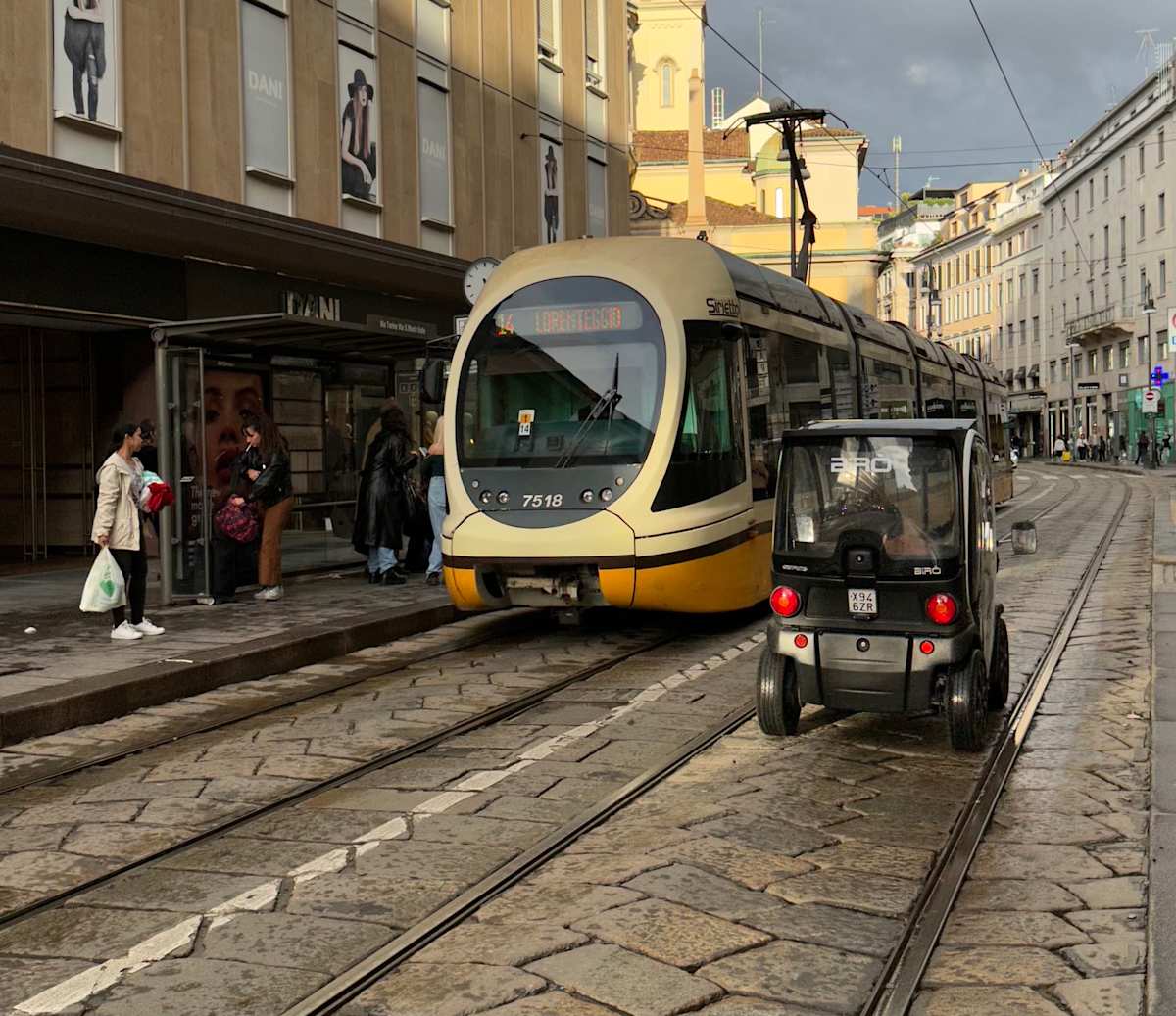 Streetcar by Louise O  Image: Milano