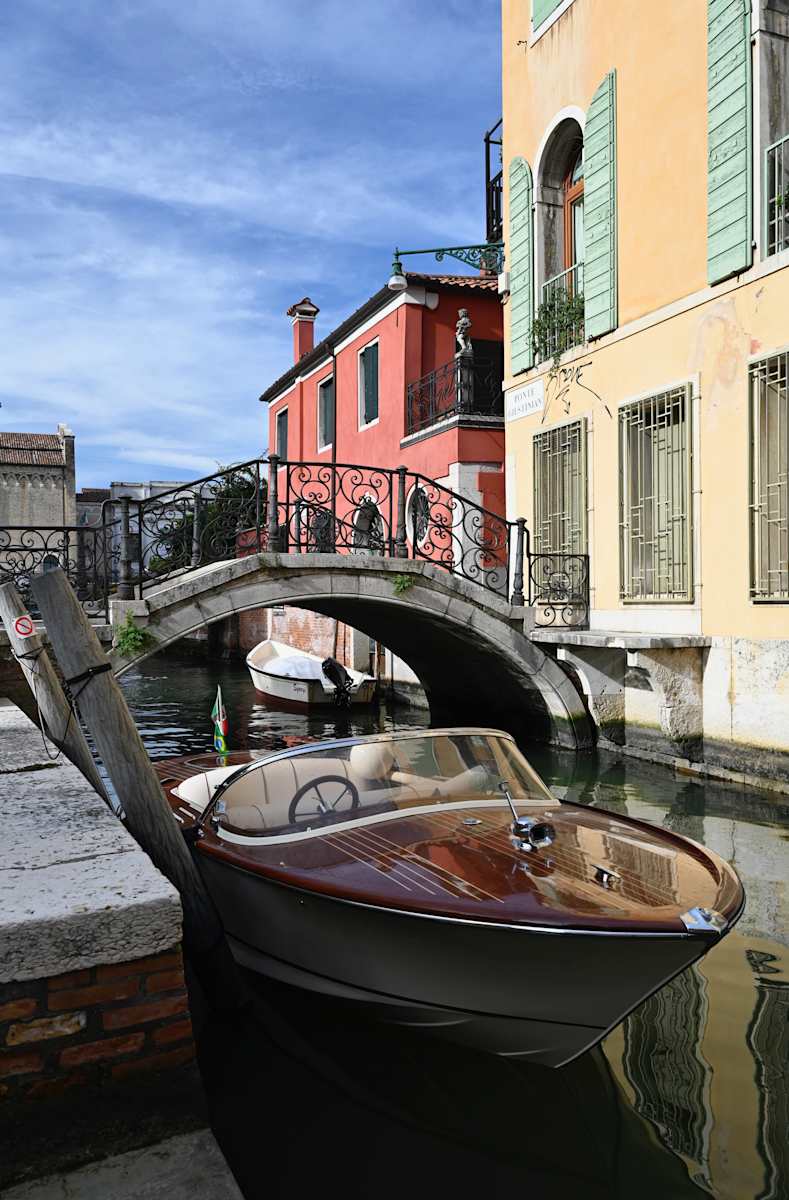 Slider by Louise O  Image: Venezia 