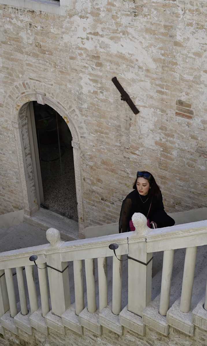Stepper by Louise O  Image: Venezia 