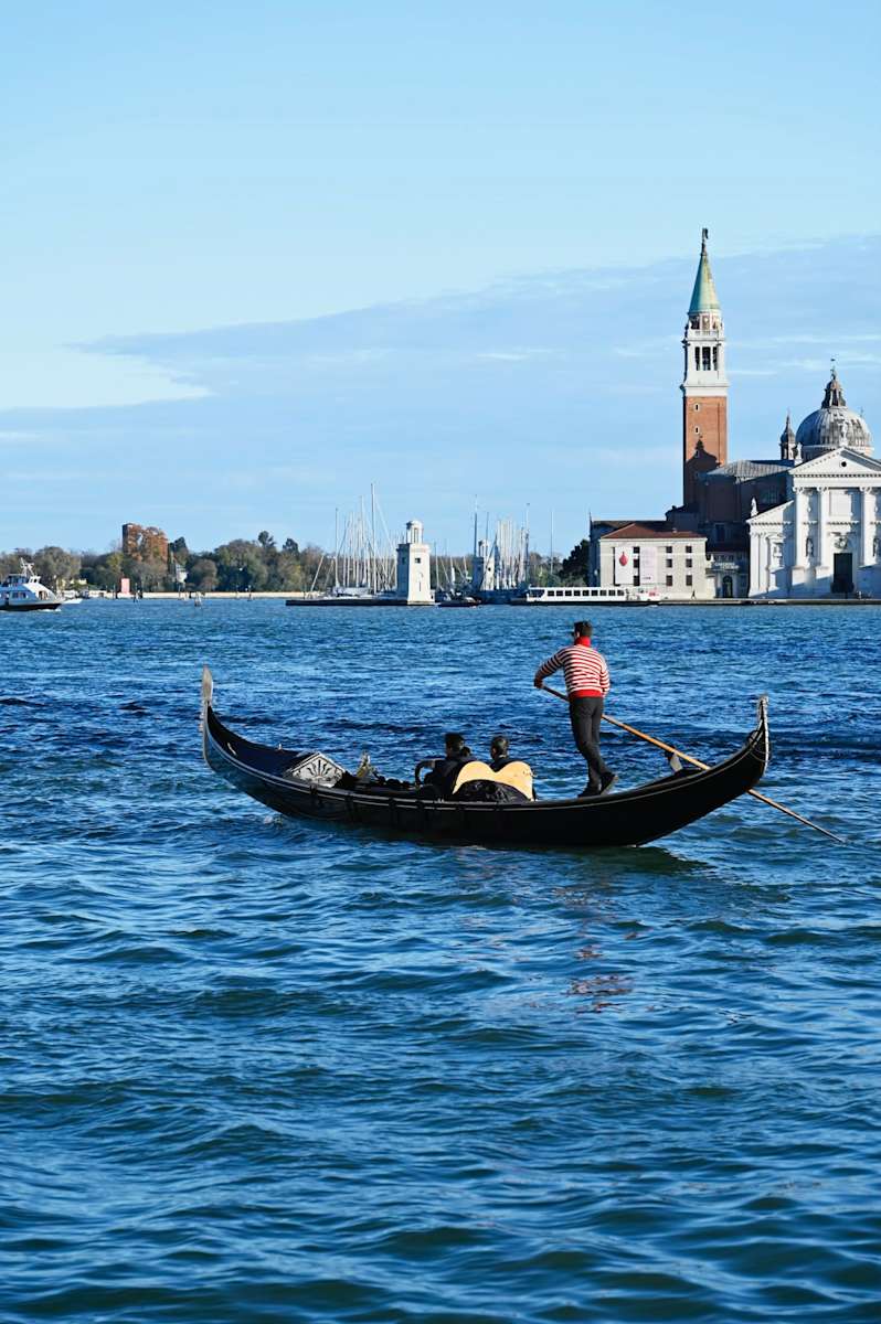 Out to See by Louise O  Image: Venezia 