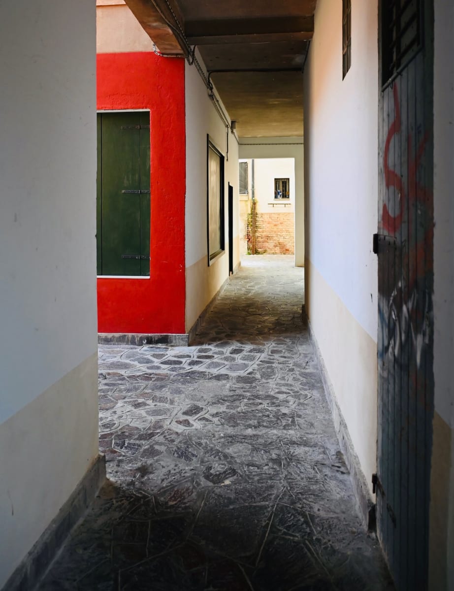 Halls by Louise O  Image: Venezia