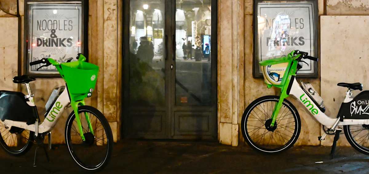 Limelight by Louise O  Image: Roma 