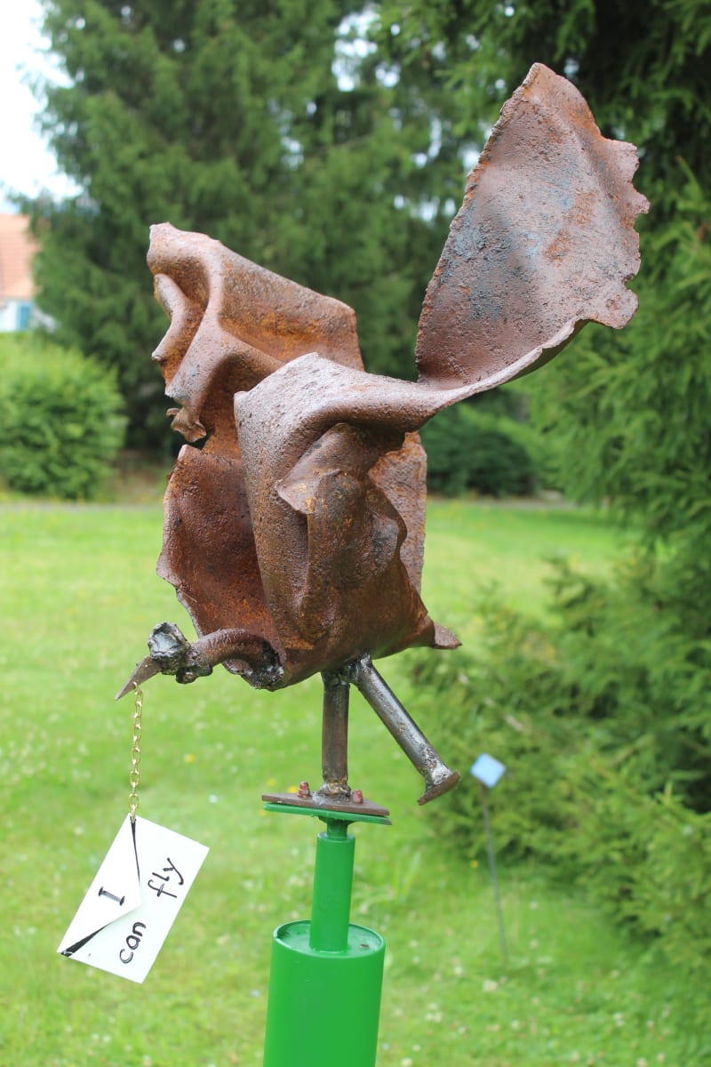I can Fly /  Original Sculpture by Joël Equagoo  Image: I CAN FLY