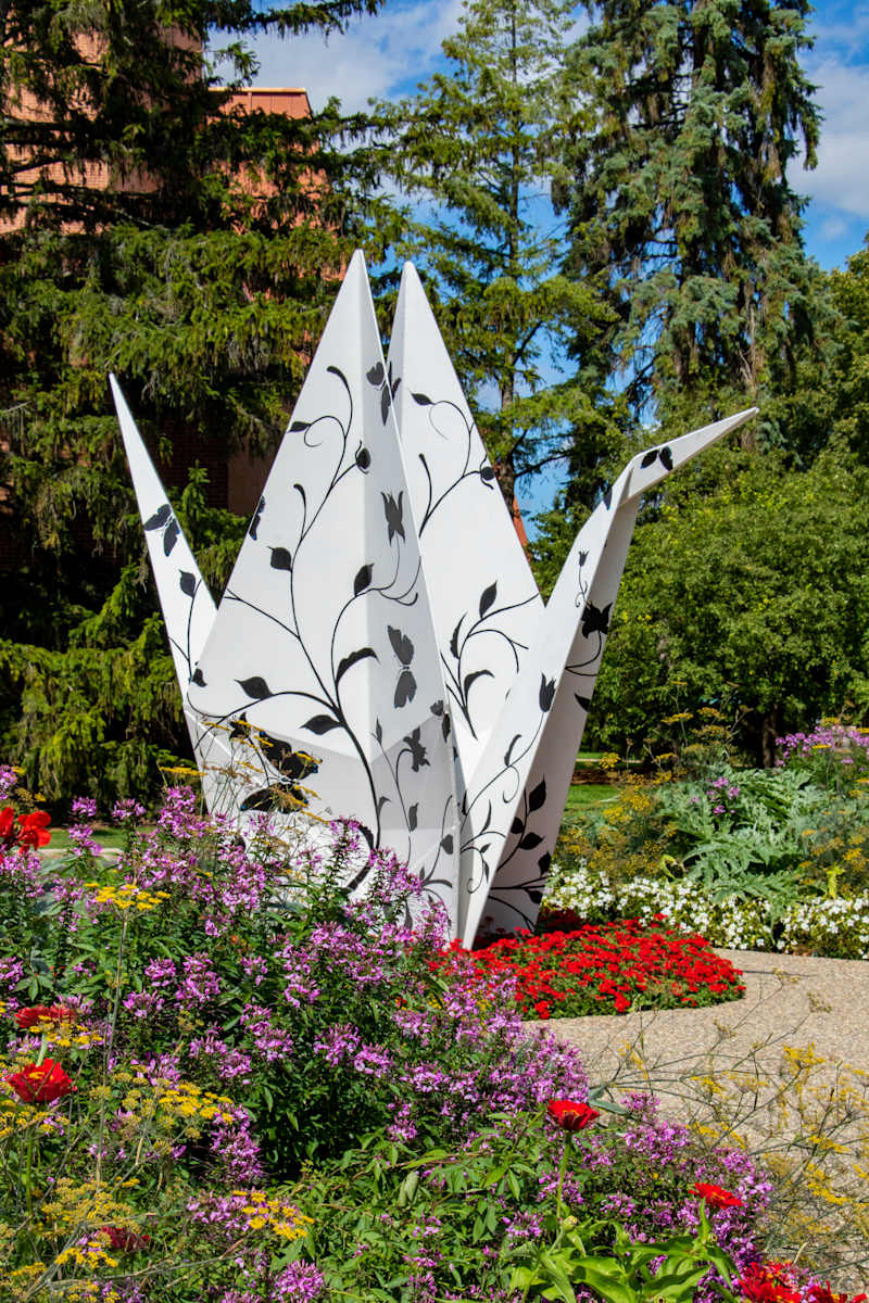 Botanical Peace by Kevin Box Studio  Image: Dow gardens 2019