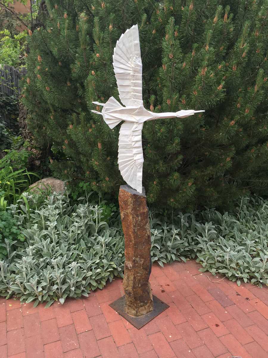 Flying Peace garden size by Kevin Box Studio 