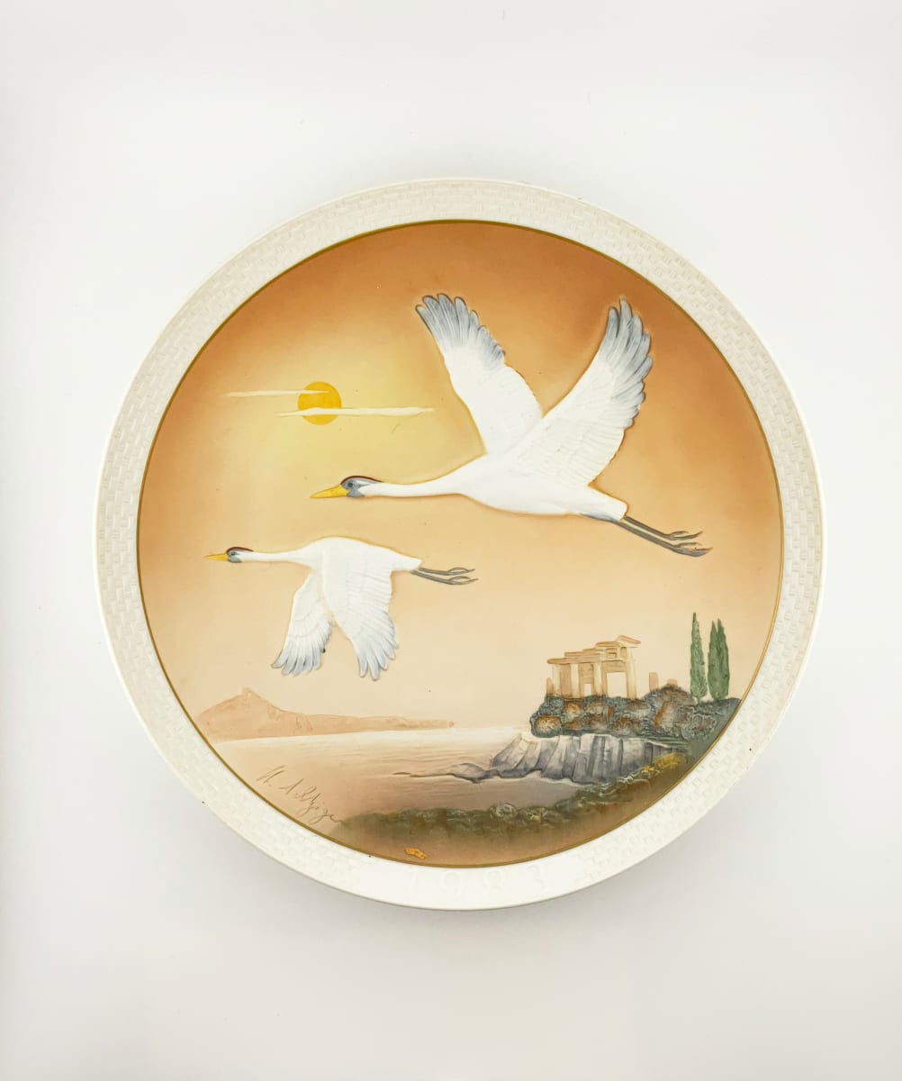 HUTSCHENREUTHER Collectors Plate " Jahresteller 1983" by Hans Achtziger 