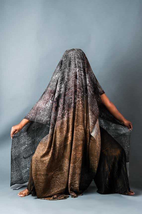 Encarnar de la serie Archivo de brujería by Maria Méndez 