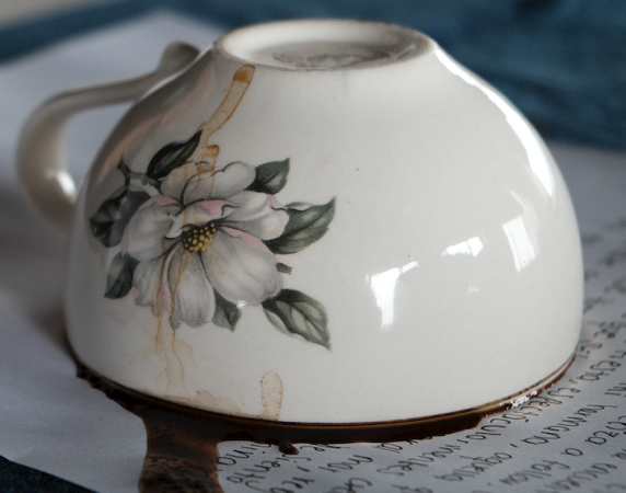 Mobiliario Mágico by Maria Méndez 