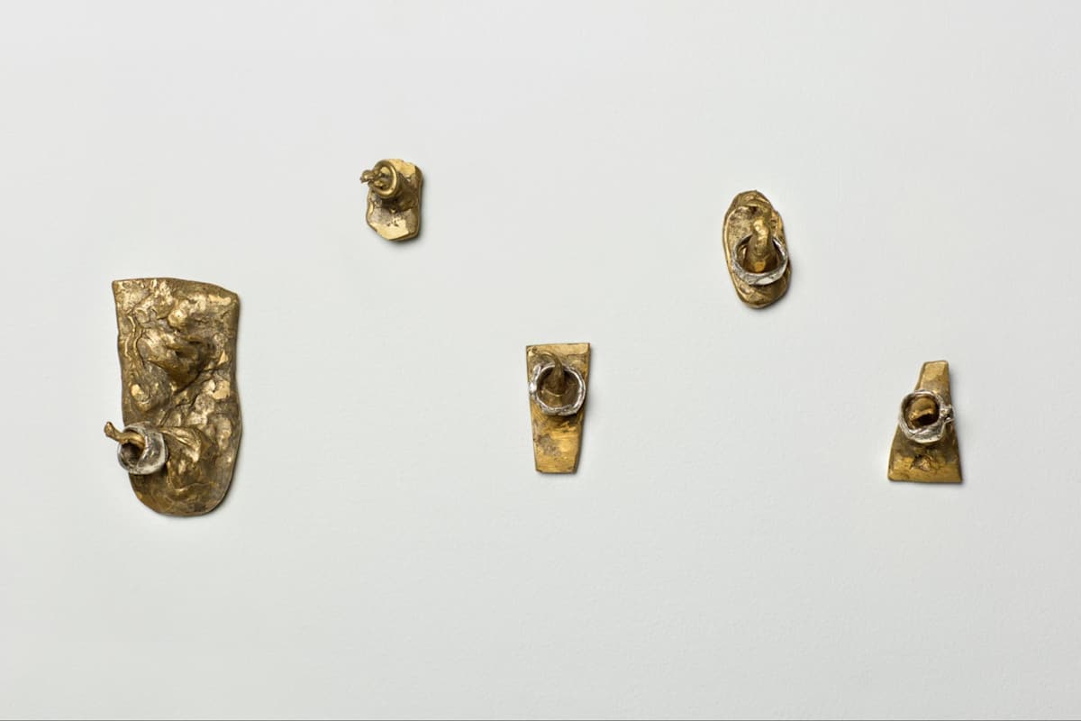 Garlic Ring Holders by Lara Saget, Image 1.