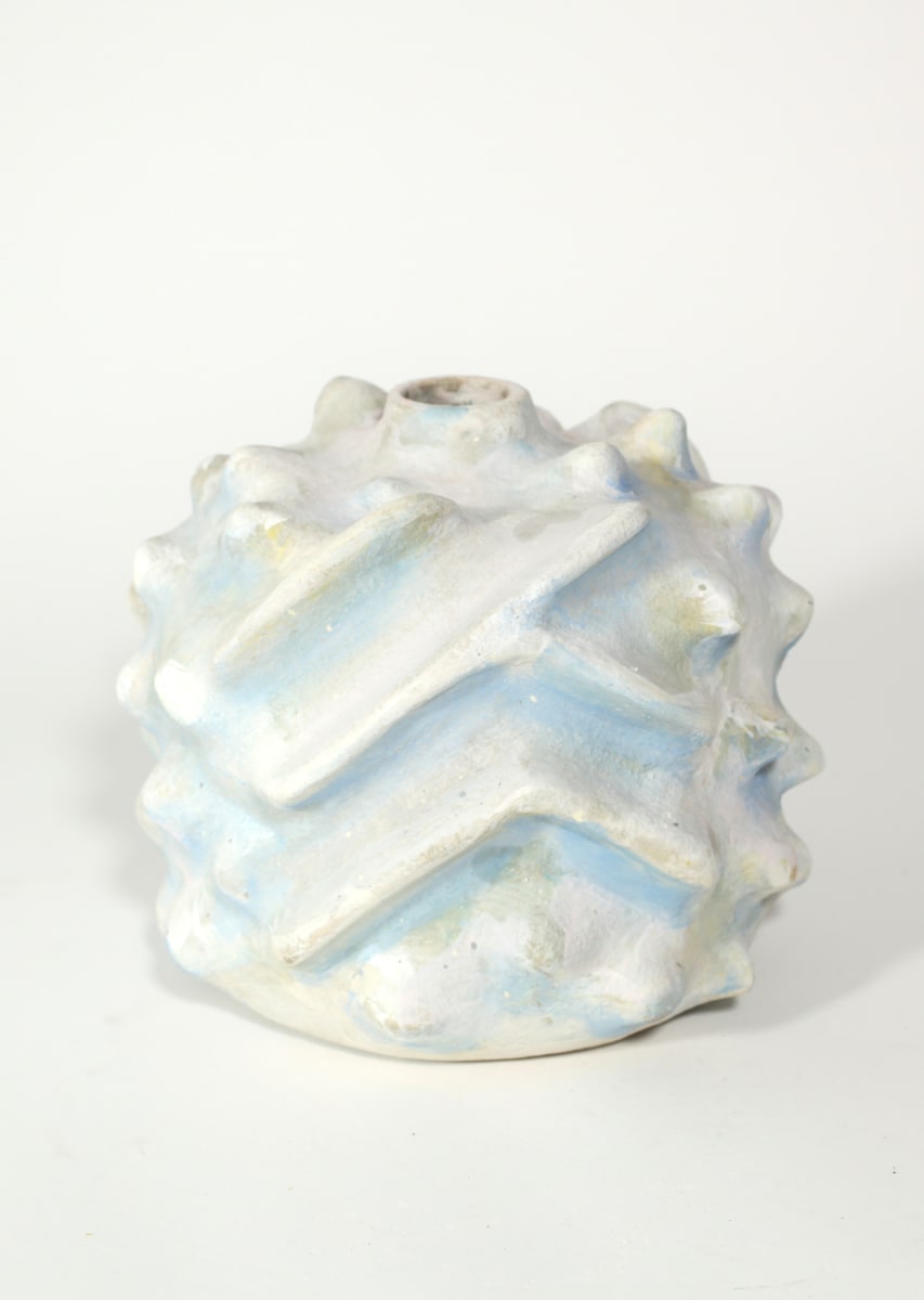 Contour Pot by Pilar Wiley 