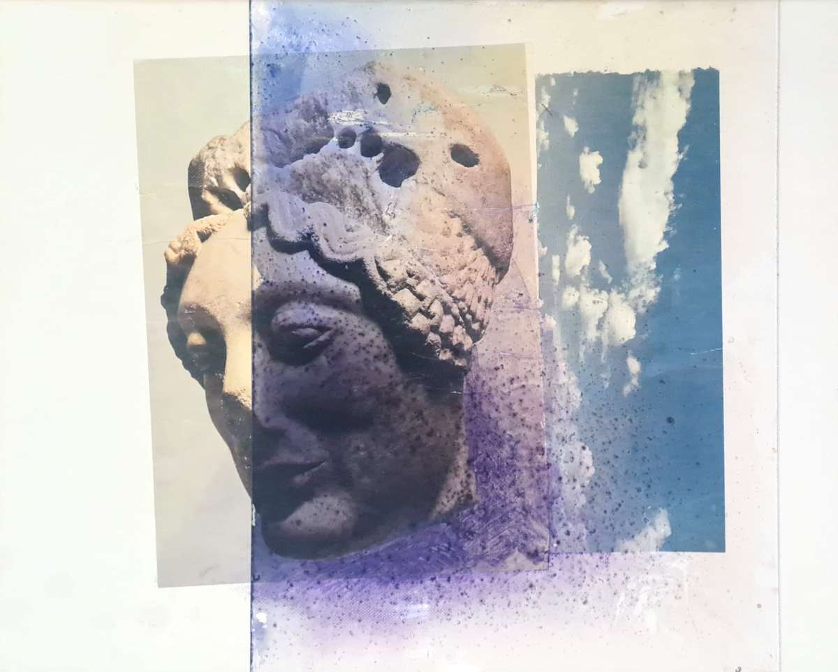 Buste/sky by Julien Deiss 