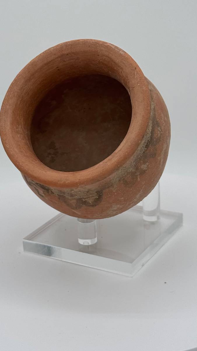 Indus Valley Terracotta Vessel, Image 1.