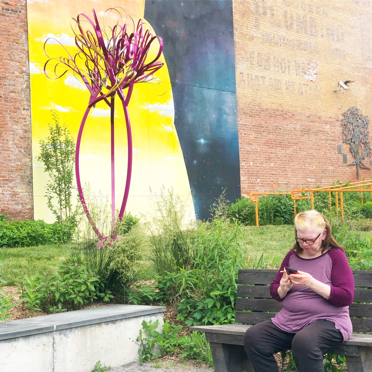 Newburgh Squirt by Vivien Collens  Image: 2019  temporary  installation at Safe Harbors Green