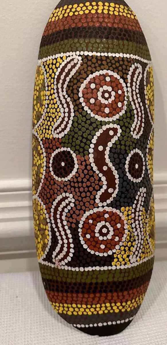 Coolamon by Inconnu, Image 1.