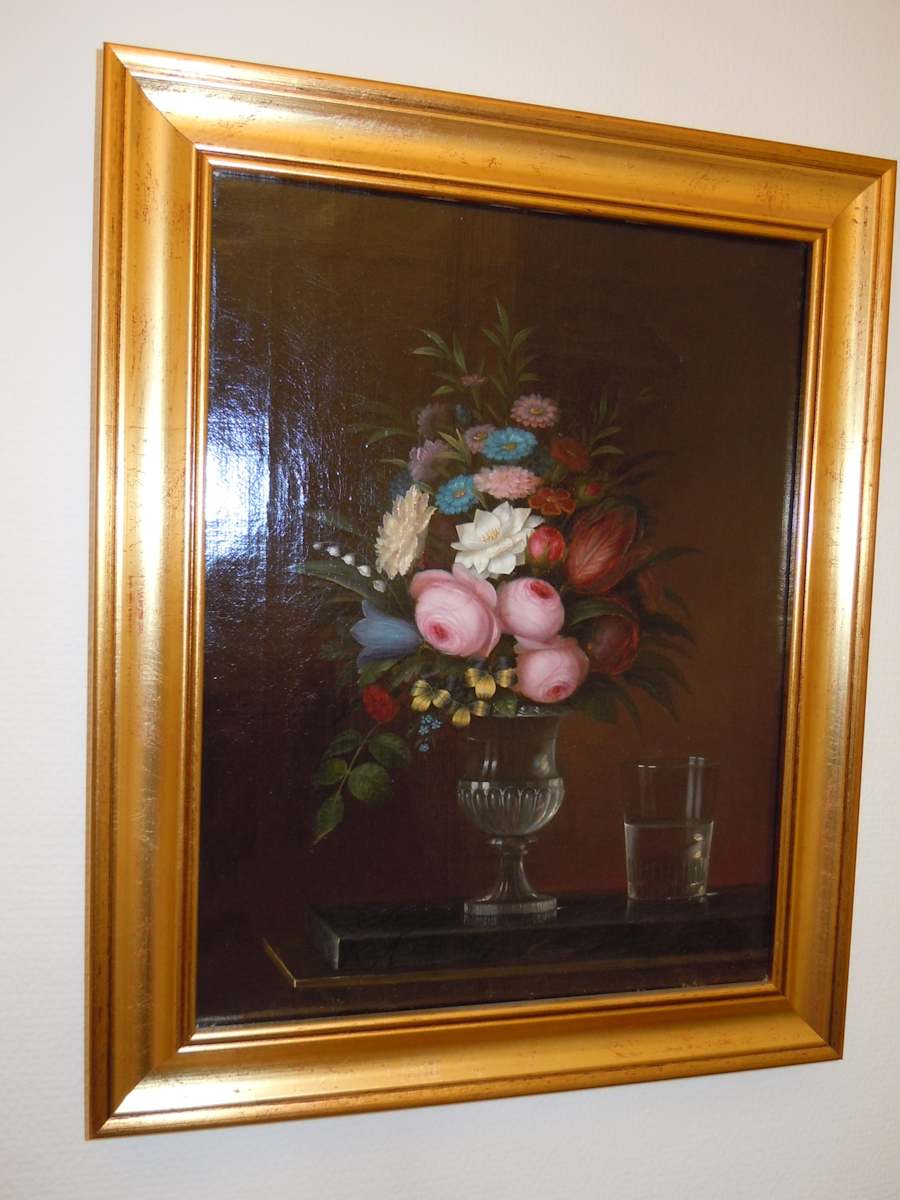 Blomsterstilleben by Okänd, Image 1.
