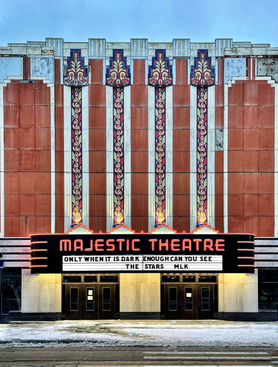 Majestic Theatre by Ronnie Frey 