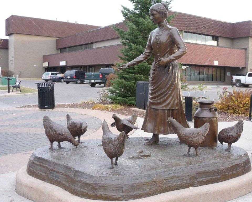 Legacy Statue by Karen Begg 